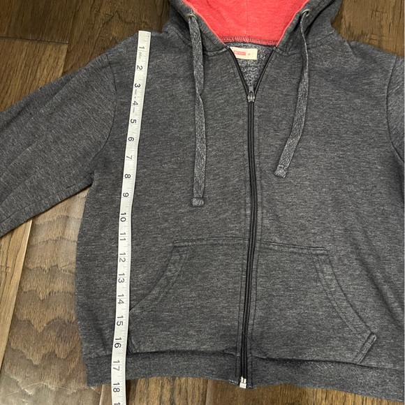 Kids Bench Zip Up Sweater - Picture 7 of 7